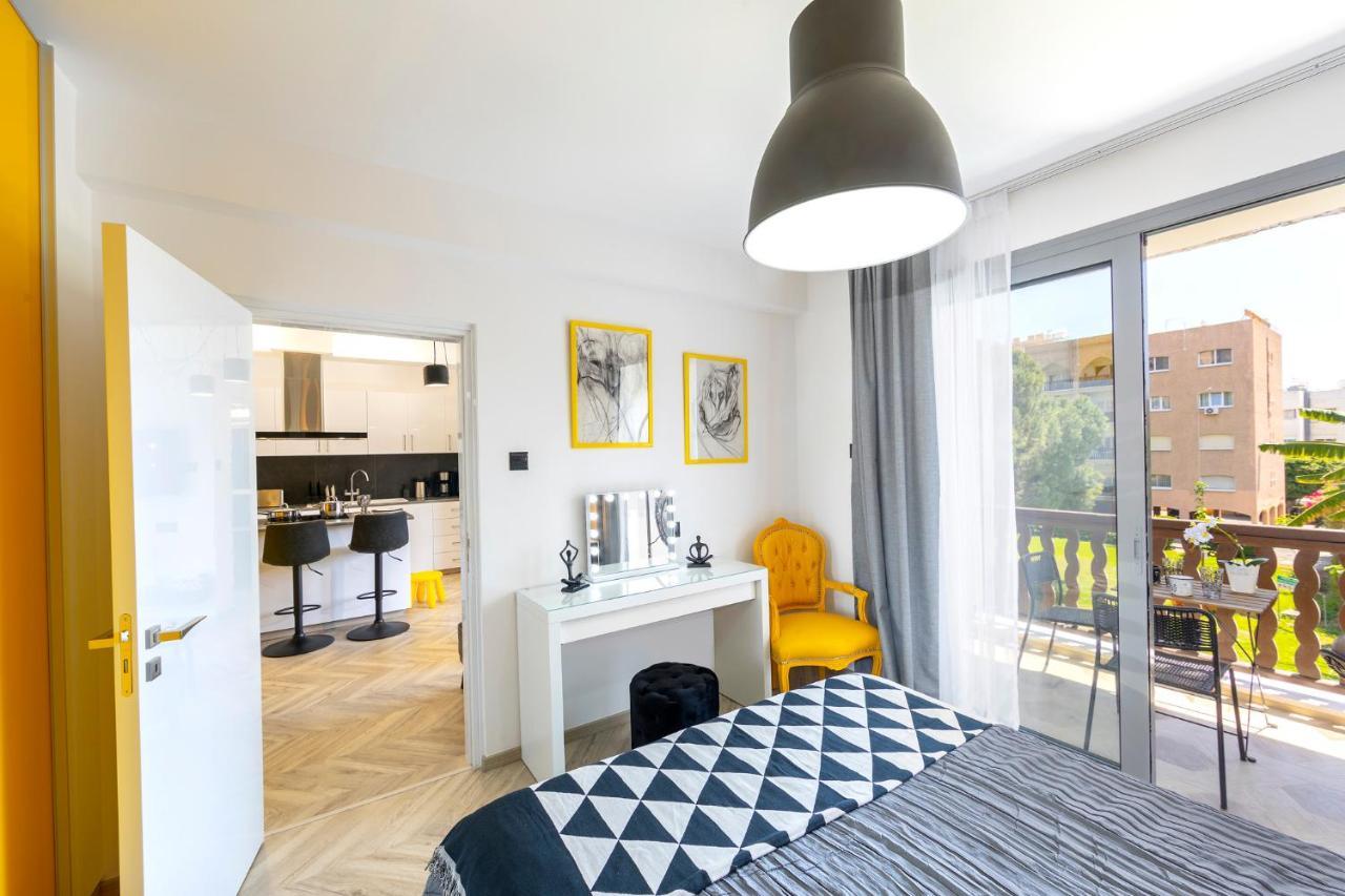 Castle Holiday Apartments Limassol Luaran gambar